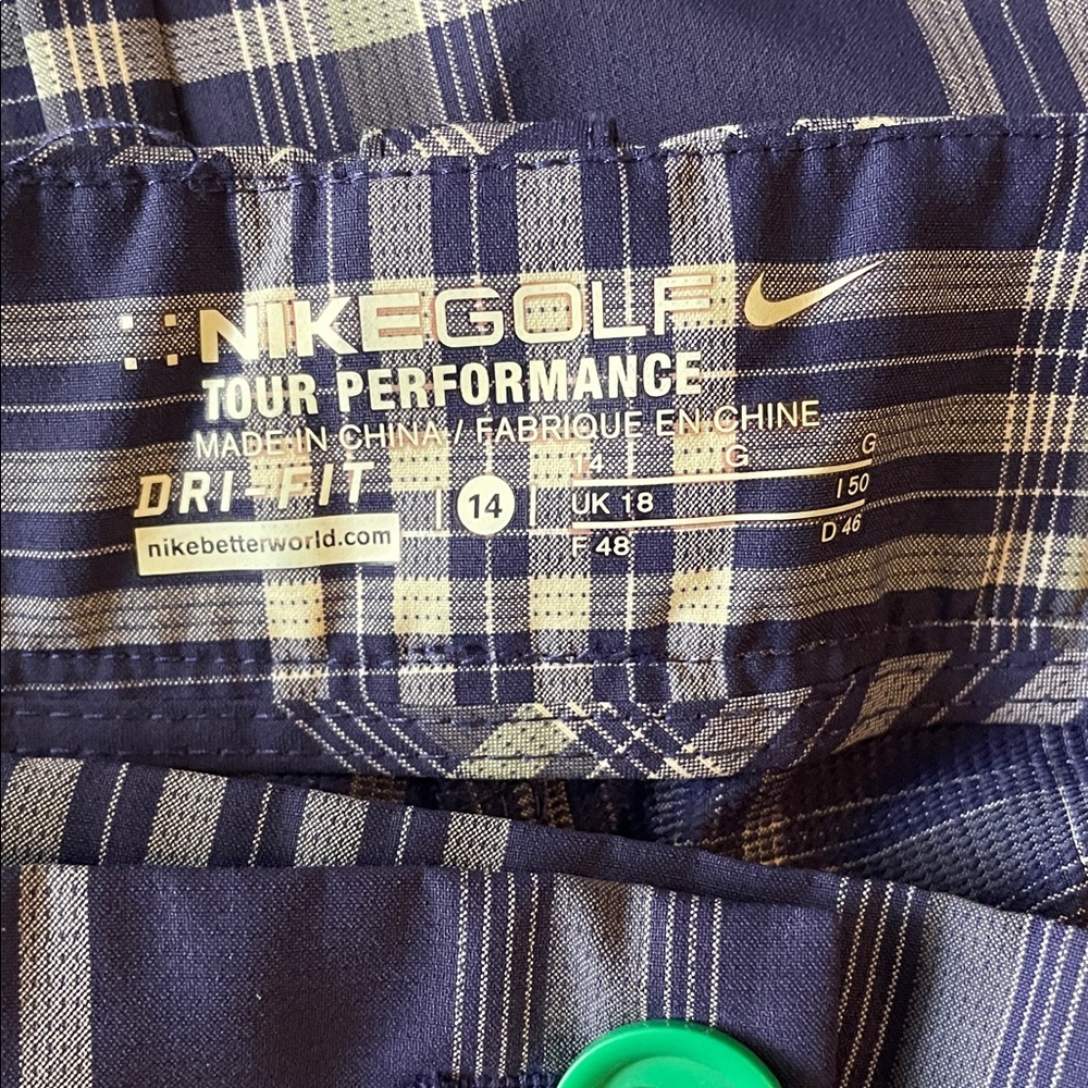 NikeGolf Tour Performance DRI-FIT plaid pants 14 and Liz sweater Xl - Picture 6 of 6